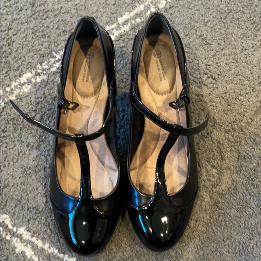 Shoes - Picture 2 of 2